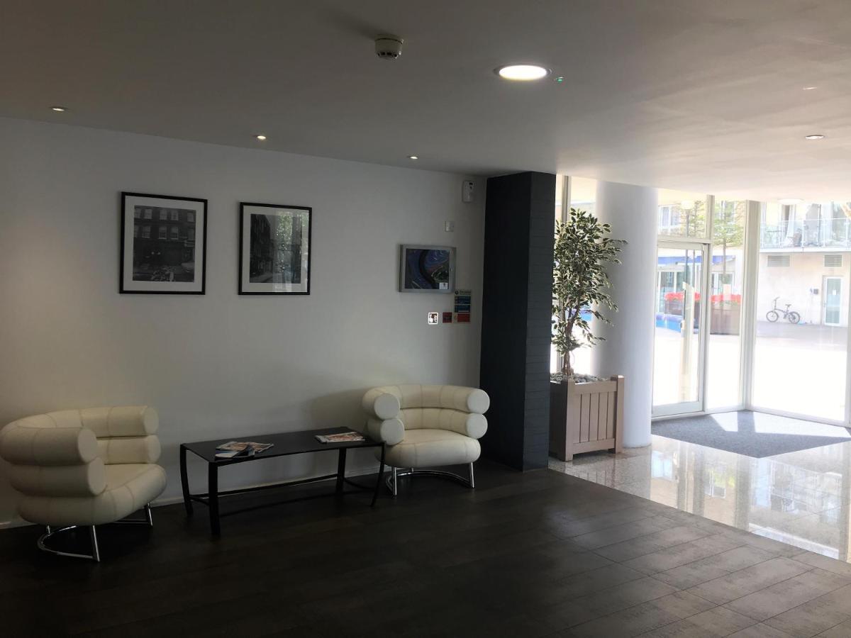 Adriatic Building Alloggio in famiglia Londra